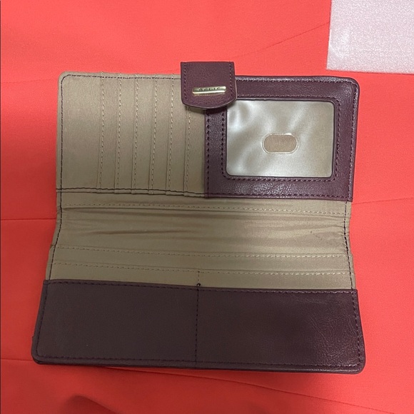 Relic Owl Design Women's Wallet - Purple and Cream - Picture 6 of 7